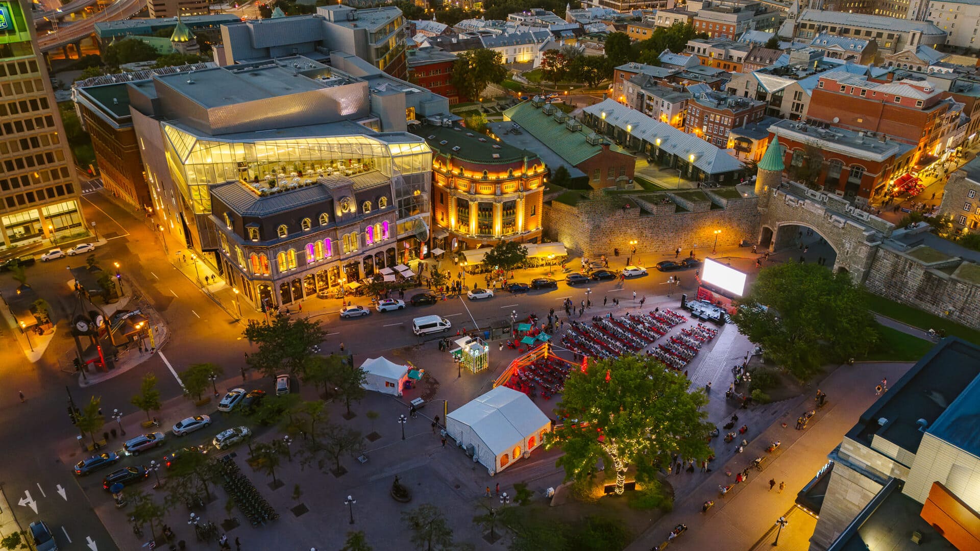 Place d'Youville